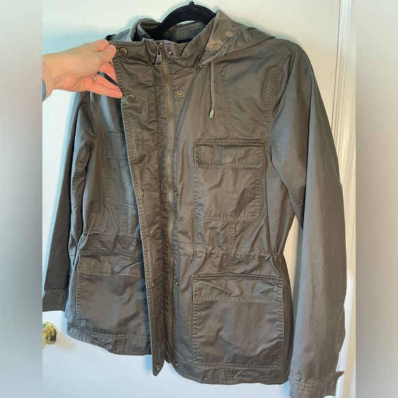 Banana Republic Army Green Utility Jacket - Picture 3 of 11